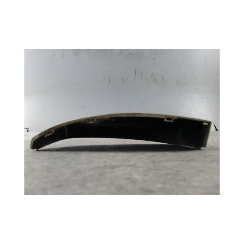 CARENAGE RETROVISEUR EXTERIEUR DROIT OPEL MERIVA 2003-2005