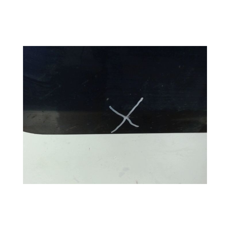 PORTE AVANT GAUCHE FORD FIESTA 02 -05