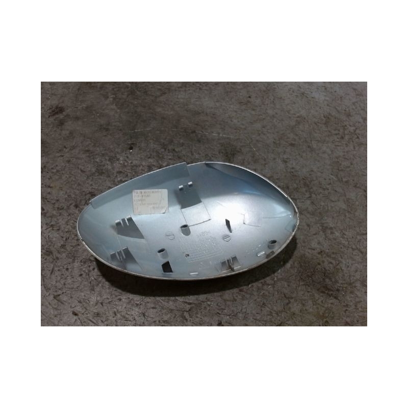 CARENAGE RETROVISEUR EXTERIEUR GAUCHE CITROEN C1 5P