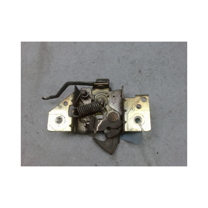 SERRURE CAPOT FORD FIESTA 02 -05