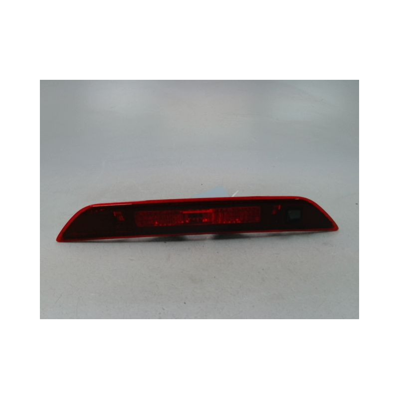 FEUX STOP SUPPLEMENTAIRE FORD KA+