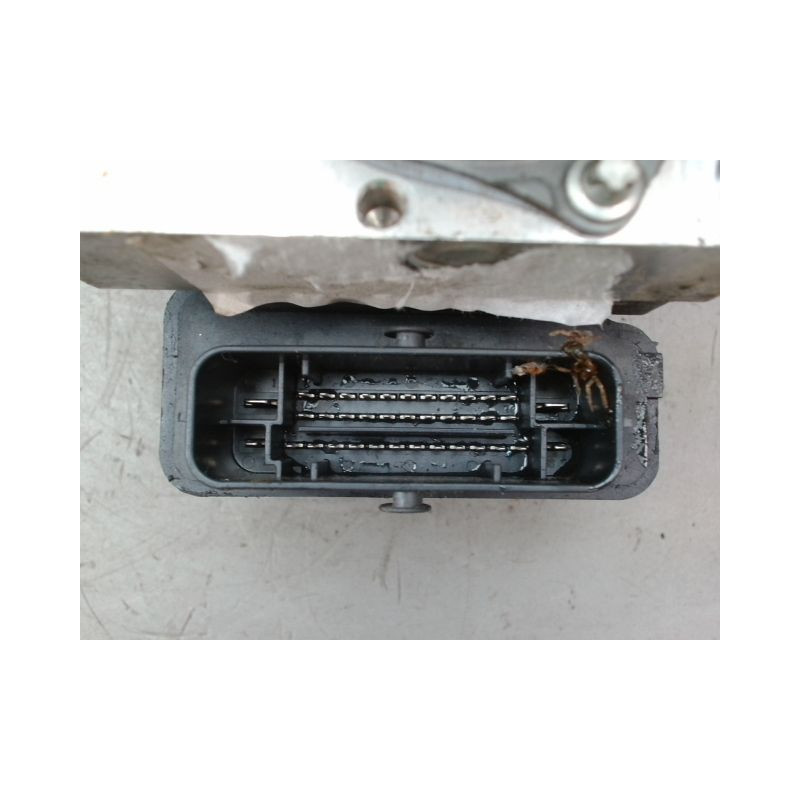 UNITE HYDRAULIQUE ABS RENAULT KANGOO