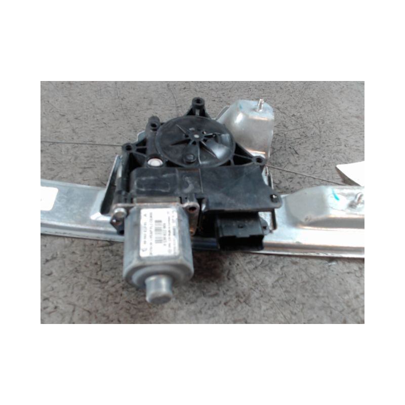 MECANISME+MOTEUR LEVE-GLACE AVANT GAUCHE PEUGEOT 208