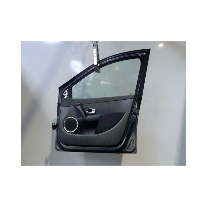 PORTE AVANT DROIT RENAULT CLIO III ESTATE 2008-