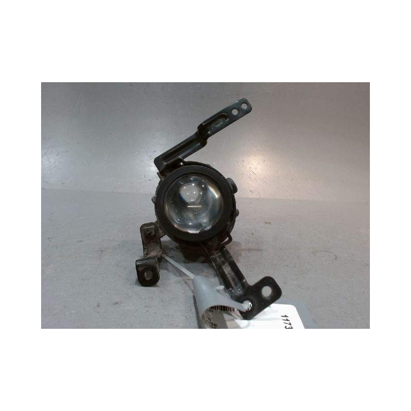 PHARE ANTIBROUILLARD AVANT DROIT KIA CEE-D