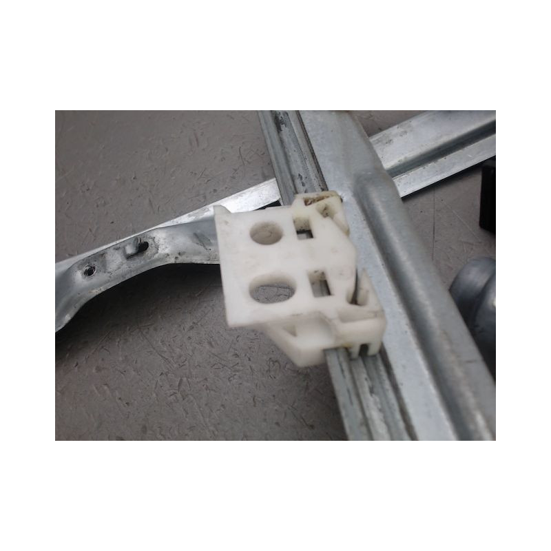 MECANISME LEVE-GLACE AVANT DROIT CITROEN C4