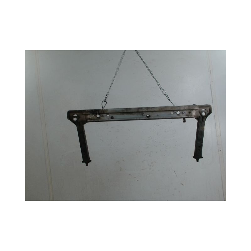 TRAVERSE INFERIEURE ARMATURE AVANT RENAULT MEGANE