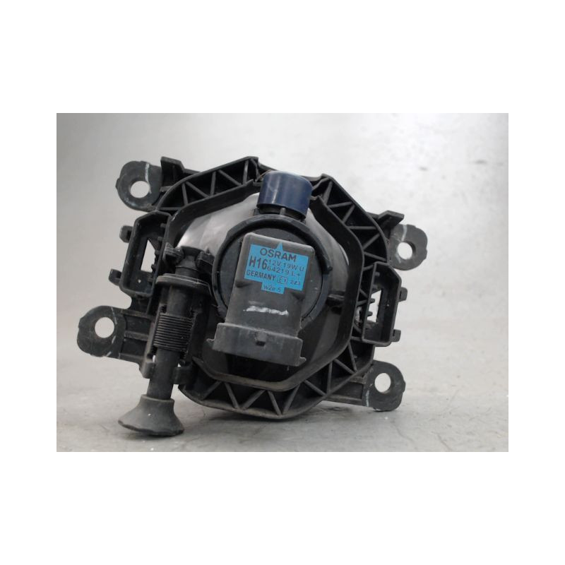 PHARE ANTIBROUILLARD AVANT DROIT RENAULT MEGANE