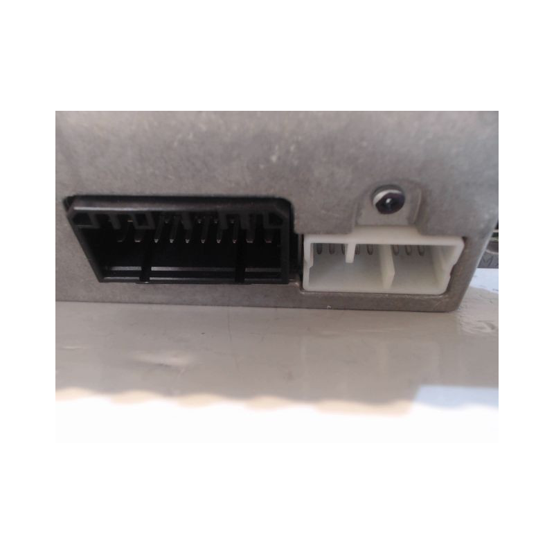 AUTORADIO SUZUKI SWIFT 3P