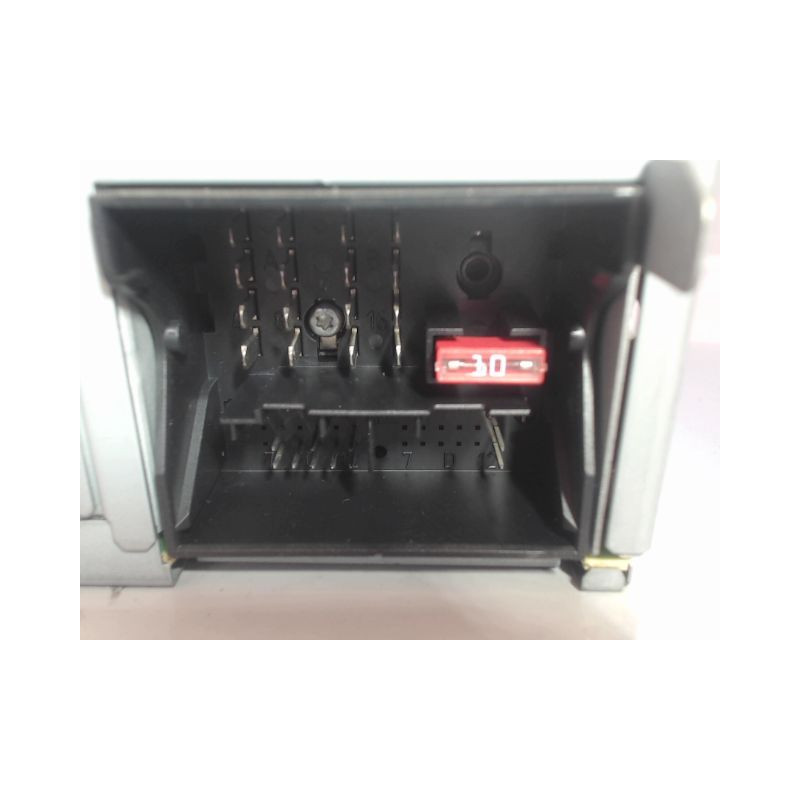 AUTORADIO VOLKSWAGEN TOURAN 07-