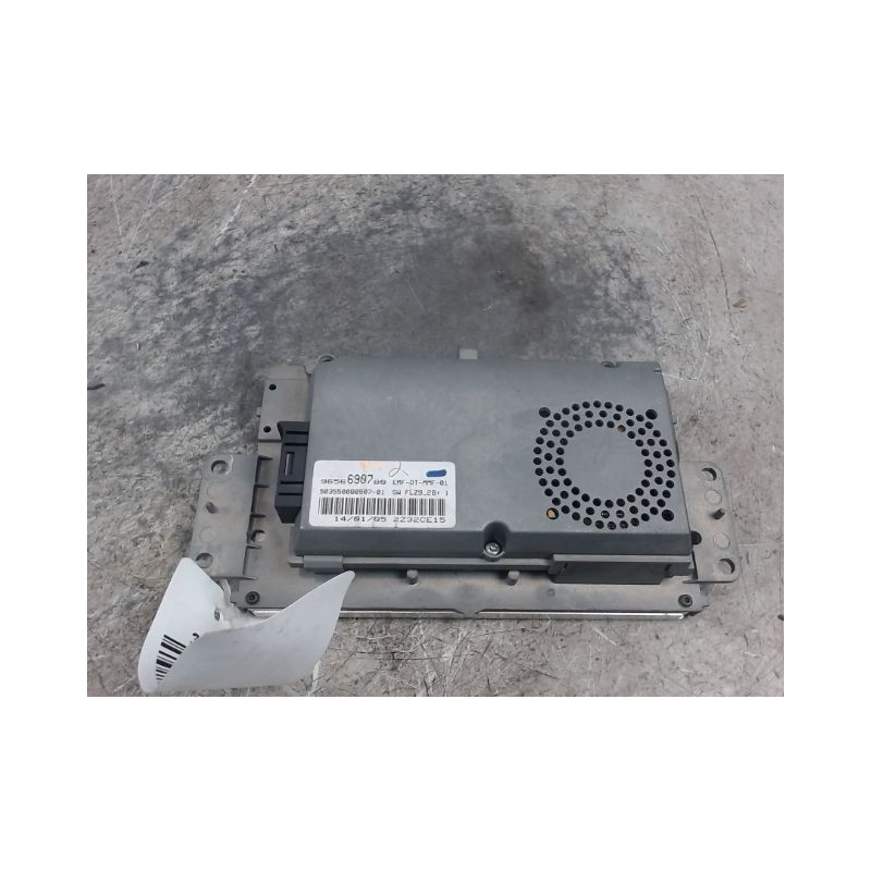 ECRAN GPS PEUGEOT 407 SW
