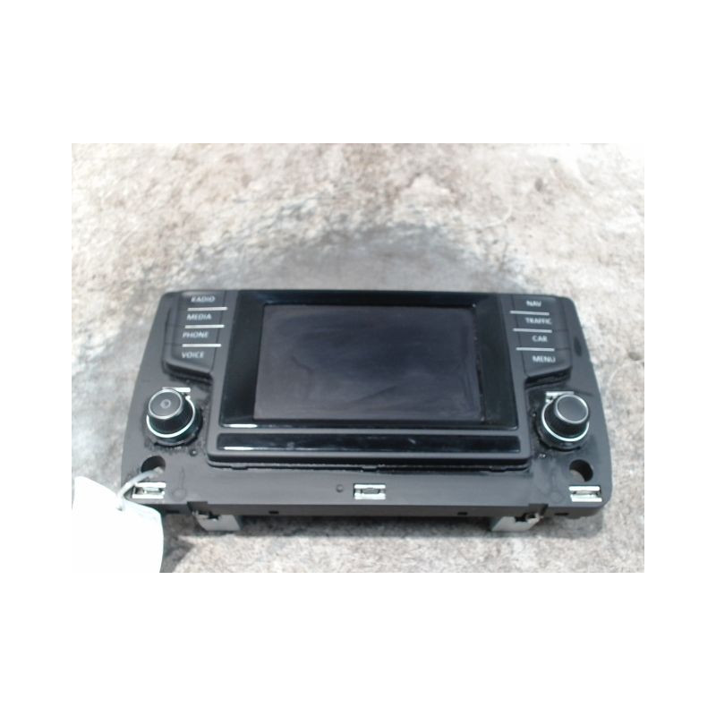 ECRAN GPS VOLKSWAGEN GOLF