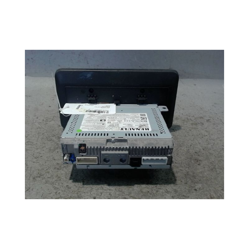 ECRAN GPS DACIA JOGGER