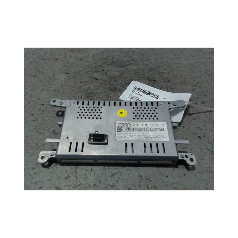 ECRAN GPS AUDI A4 2008-