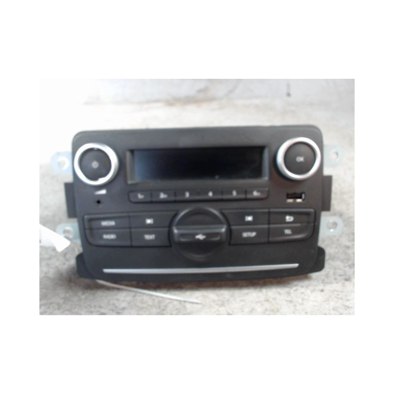 AUTORADIO DACIA SANDERO 2008-
