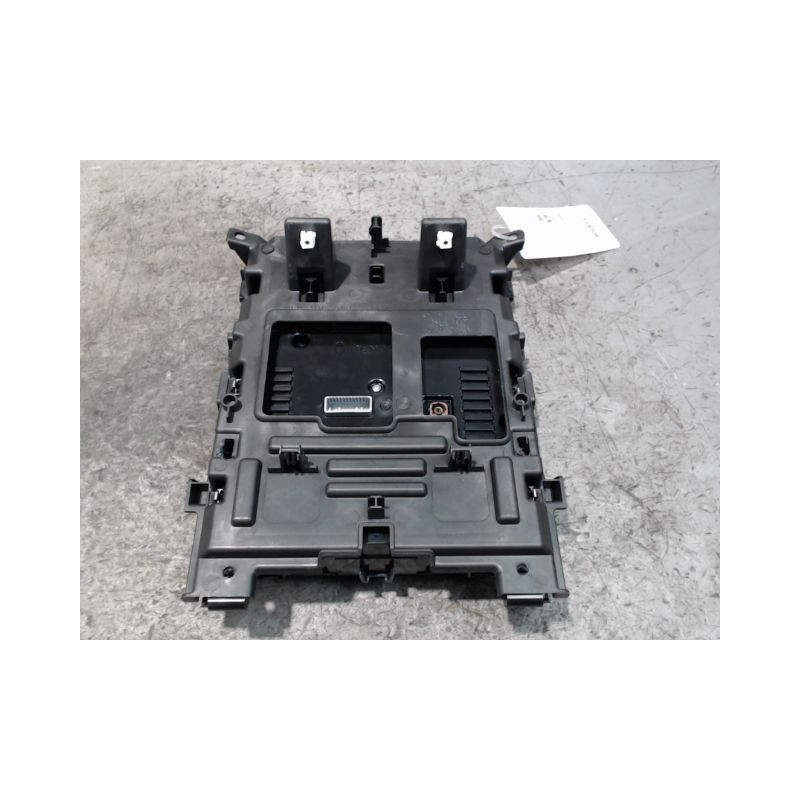 ECRAN GPS RENAULT MEGANE
