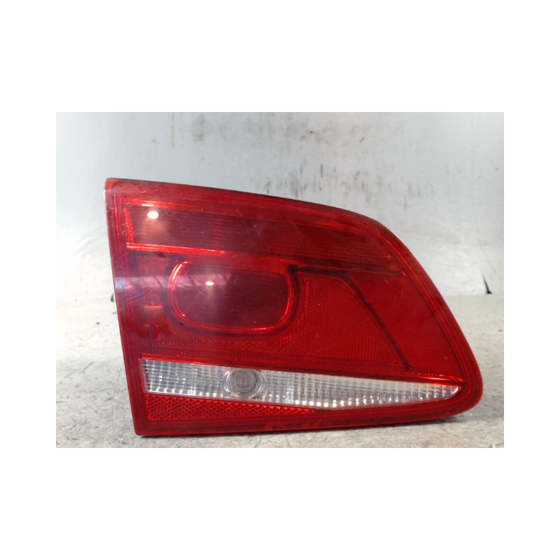 FEU ARRIERE INTERIEUR GAUCHE VOLKSWAGEN PASSAT 2010-