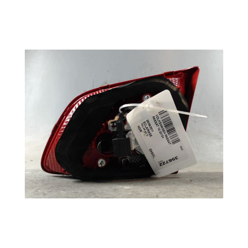FEU ARRIERE INTERIEUR GAUCHE VOLKSWAGEN PASSAT 2010-
