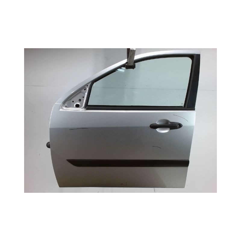 PORTE AVANT GAUCHE FORD FOCUS 98-04