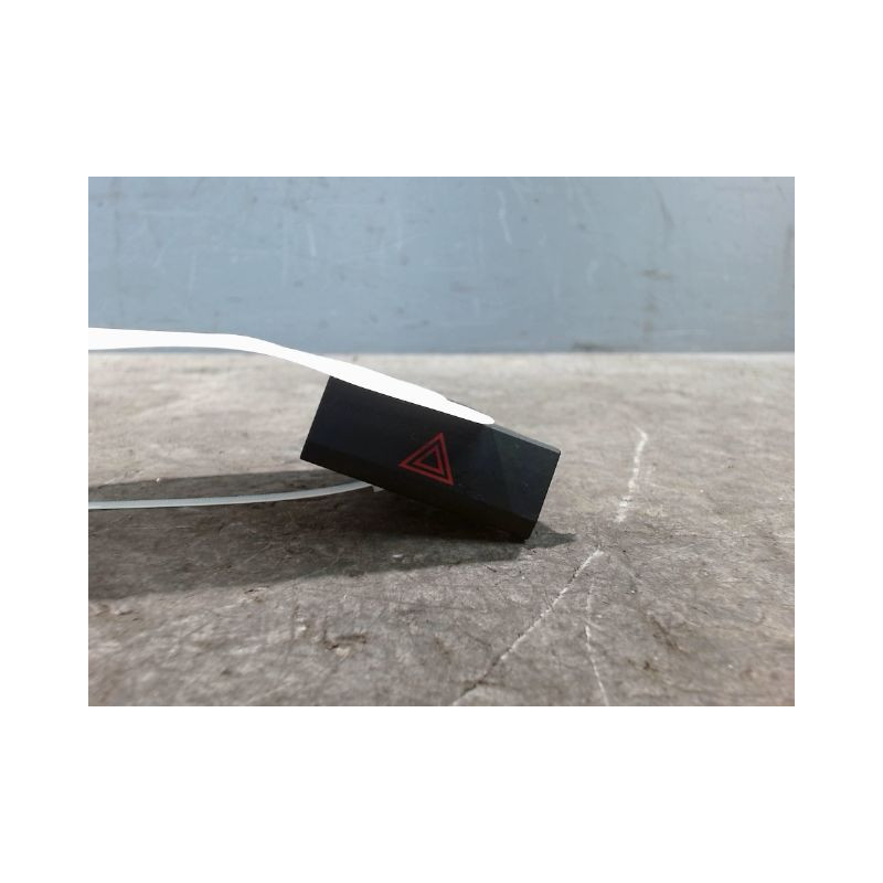 BOUTON DE WARNING SEAT IBIZA