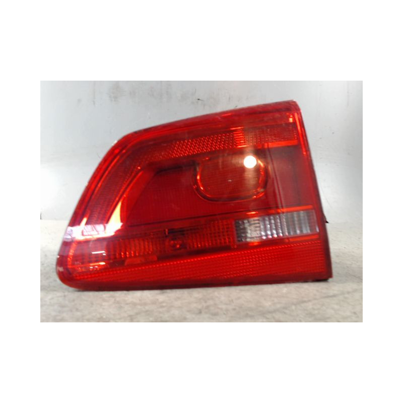 FEU ARRIERE INTERIEUR DROIT VOLKSWAGEN TOURAN 09-