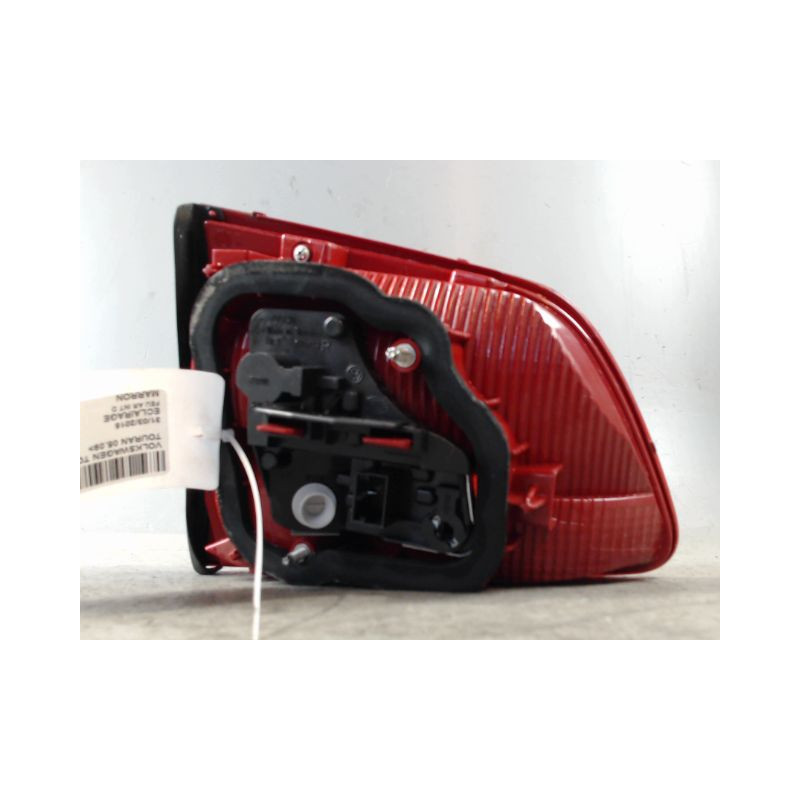 FEU ARRIERE INTERIEUR DROIT VOLKSWAGEN TOURAN 09-