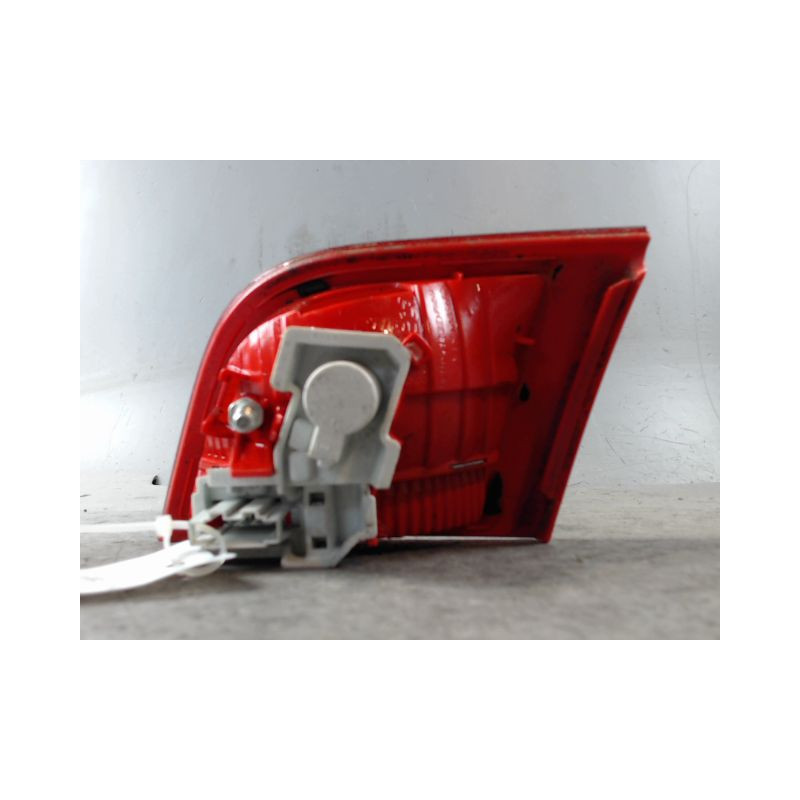 FEU ARRIERE INTERIEUR GAUCHE AUDI A3 SPORTBACK