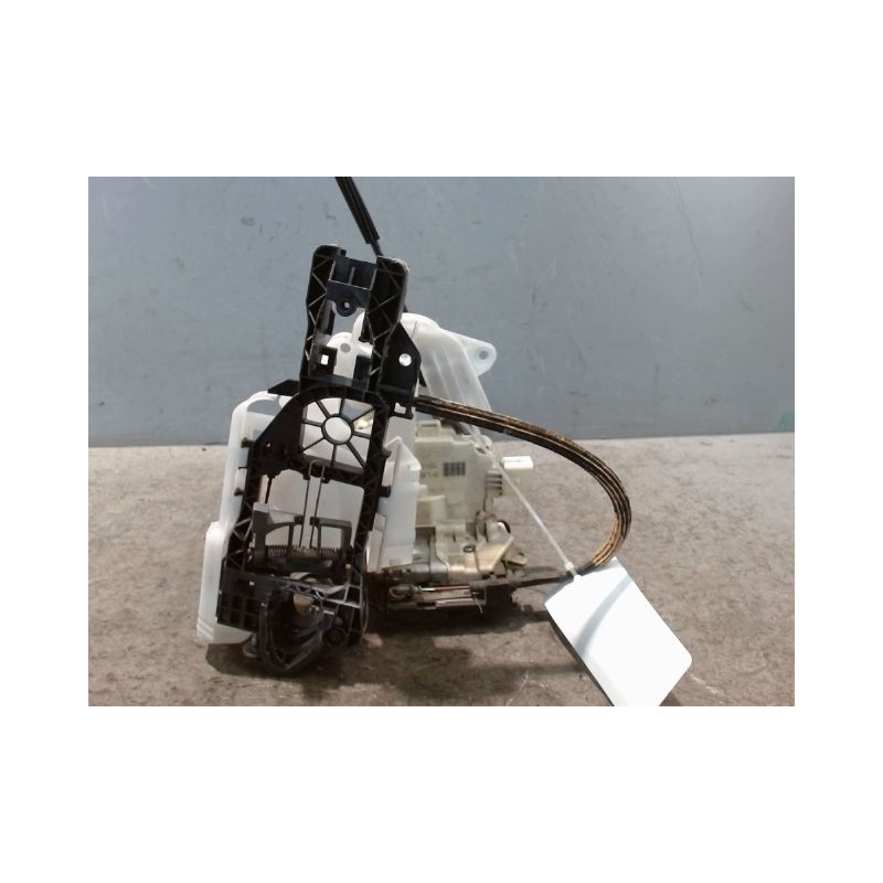 SYSTEME CONDAMNATION AVANT DROIT VOLKSWAGEN PASSAT 2010-