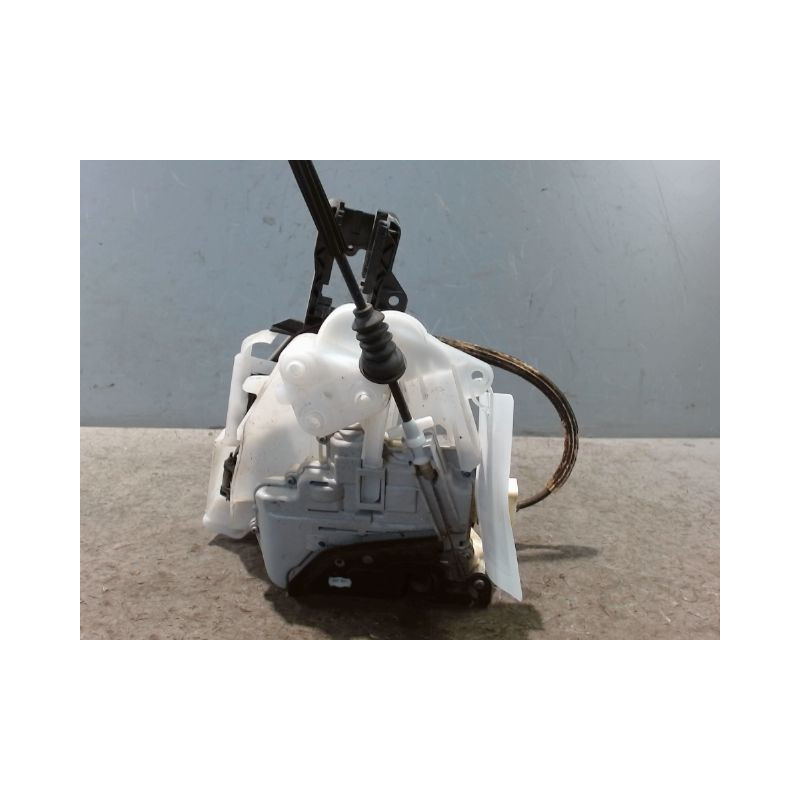 SYSTEME CONDAMNATION AVANT GAUCHE VOLKSWAGEN PASSAT 2010-