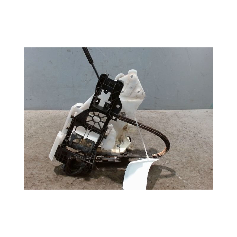 SYSTEME CONDAMNATION ARRIERE DROIT VOLKSWAGEN PASSAT 2010-