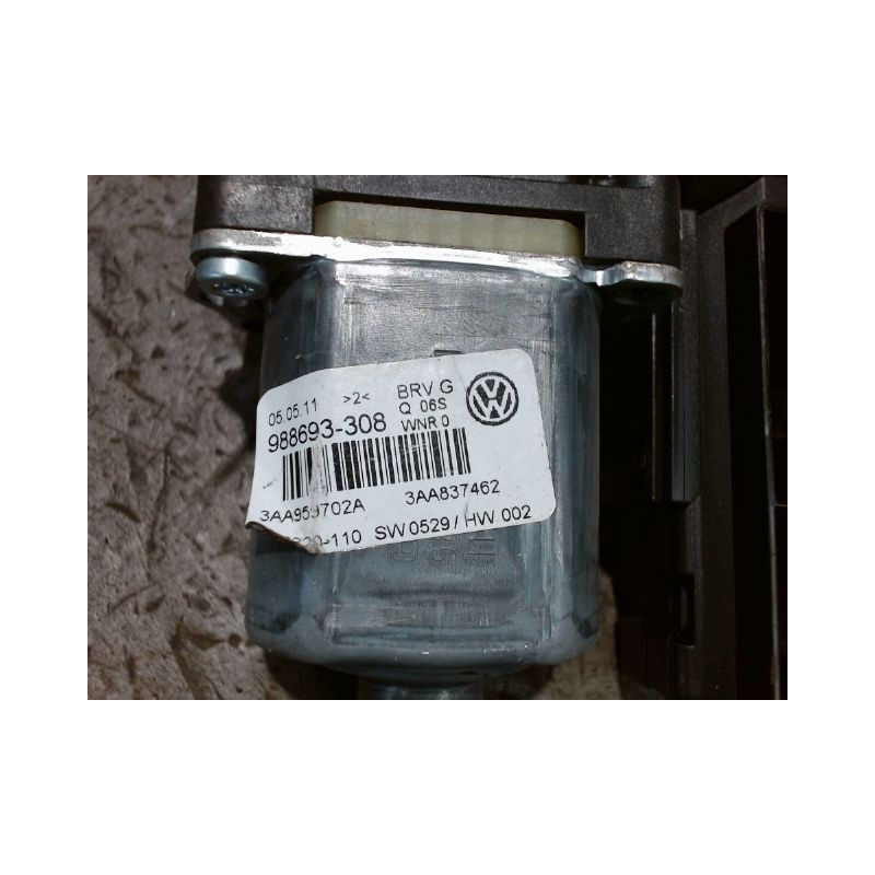 MECANISME+MOTEUR LEVE-GLACE AVANT DROIT VOLKSWAGEN PASSAT 2010-