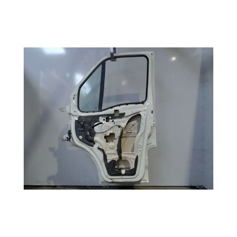 PORTE AVANT DROIT IVECO 35C12