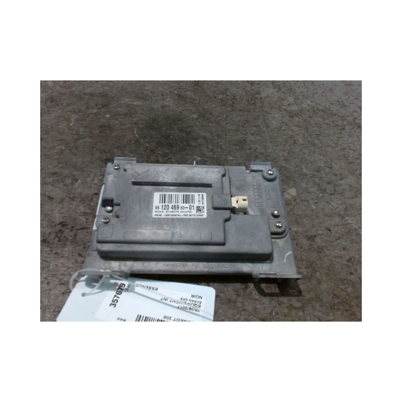 ECRAN GPS PEUGEOT 208