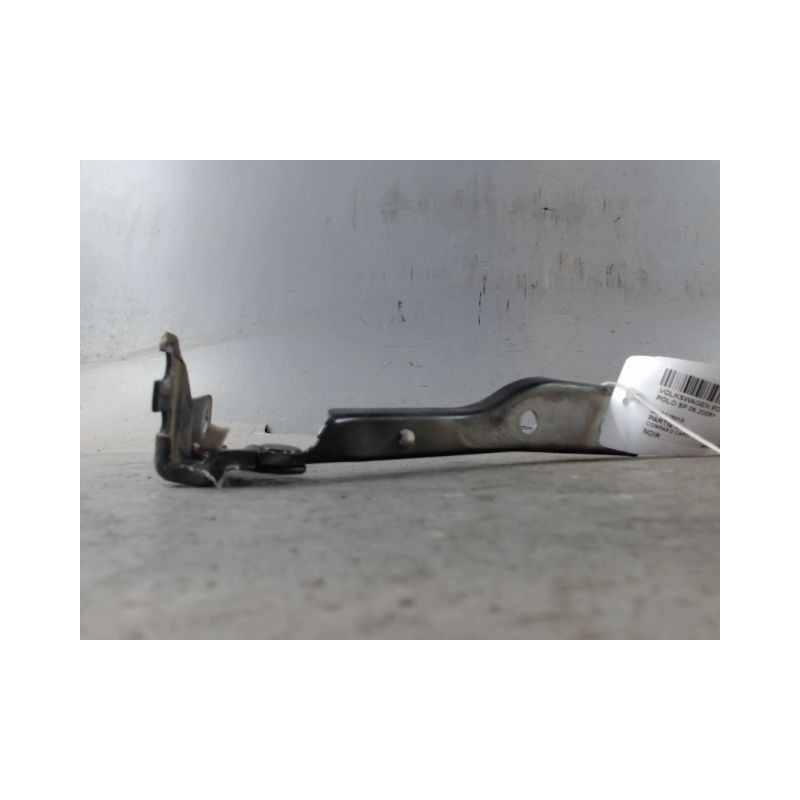 COMPAS DROIT CAPOT VOLKSWAGEN POLO 2009-