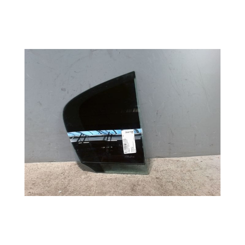 GLACE FIXE PORTE ARD VOLKSWAGEN PASSAT 2010-