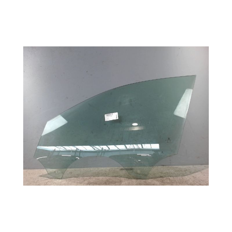 GLACE PORTE AVG VOLKSWAGEN PASSAT SW 2005-