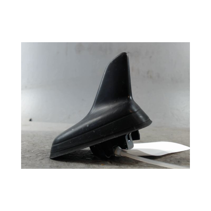 ANTENNE GPS VOLKSWAGEN PASSAT SW 2005-