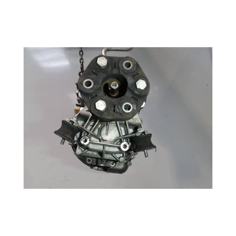 BOITE A VITESSE MECANIQUE B.M.W. SERIE 3 318 d