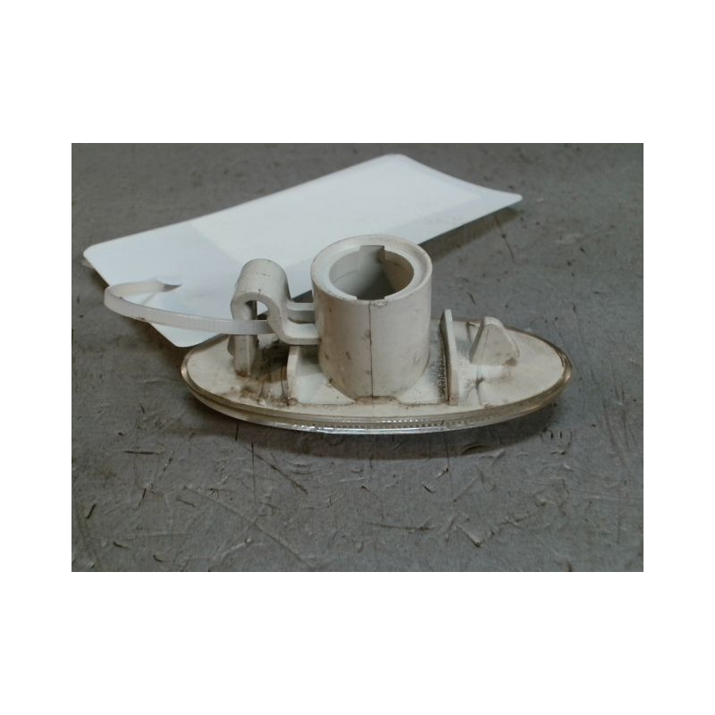 REPETITEUR AILE DROIT NISSAN MICRA