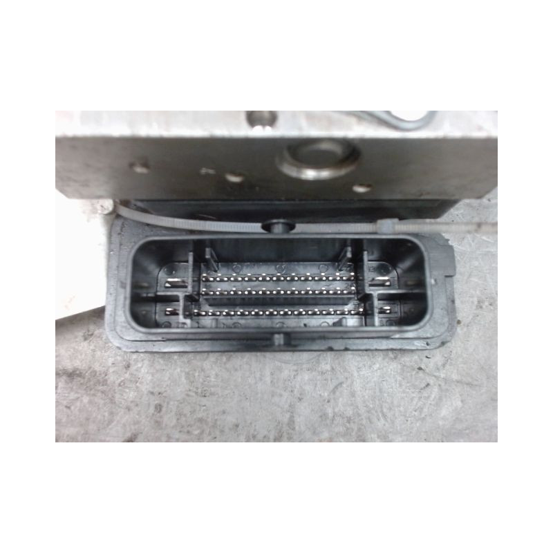 UNITE HYDRAULIQUE ABS DACIA SANDERO