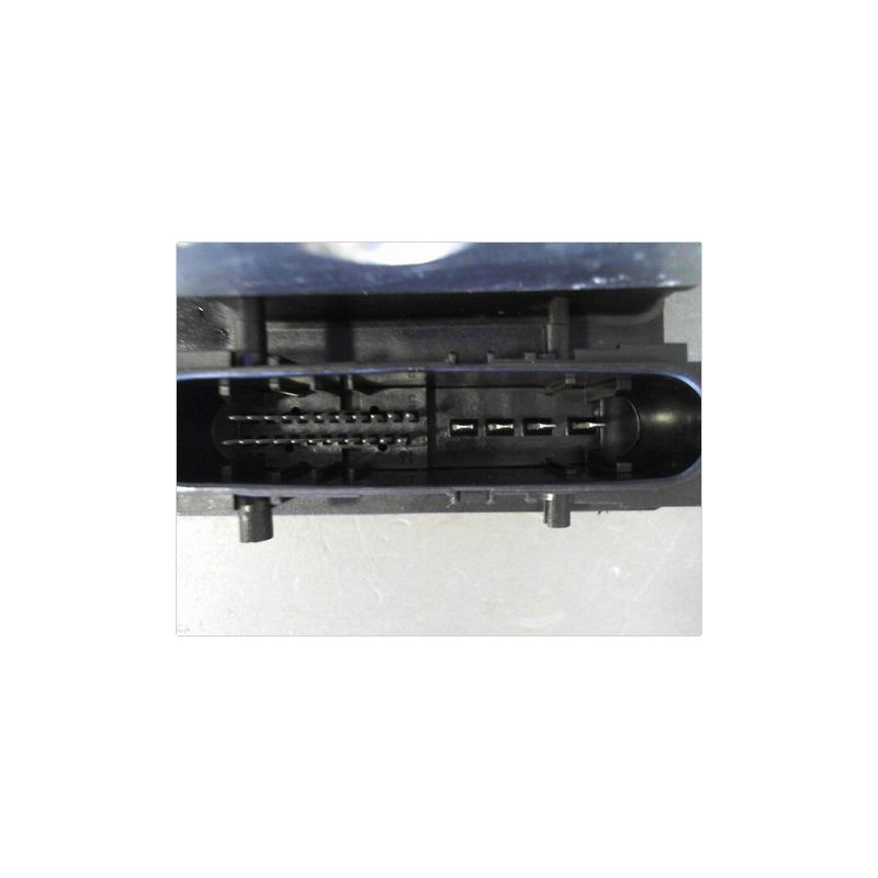 UNITE HYDRAULIQUE ABS TOYOTA AURIS II 2012-2015