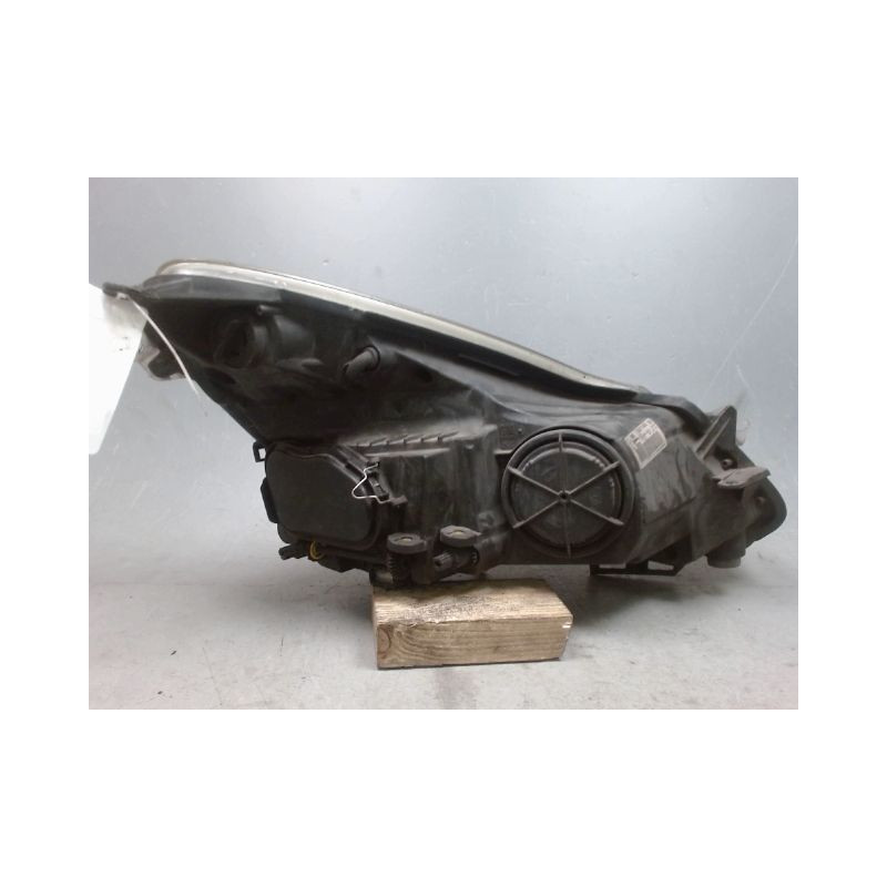 PHARE GAUCHE OPEL CORSA 06-09