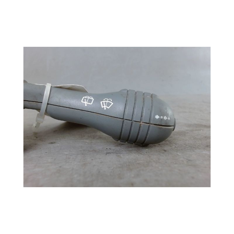 COMMANDE ESSUIE GLACE RENAULT TWINGO