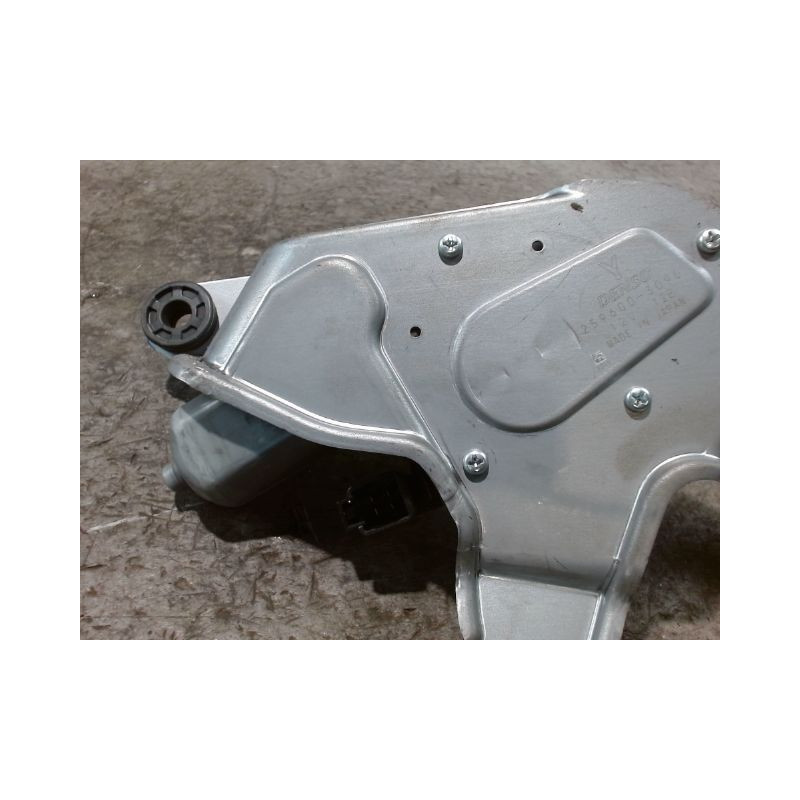 MOTEUR ESSUIE-GLACE ARRIERE SUZUKI BALENO