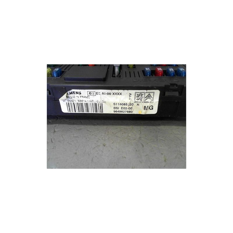 BOITIER GESTION HABITACLE PEUGEOT 206 98-09