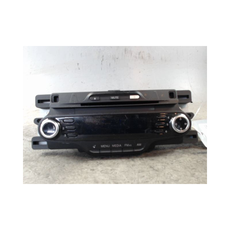 AUTORADIO ALFA ROMEO GUILIETTA 2010-