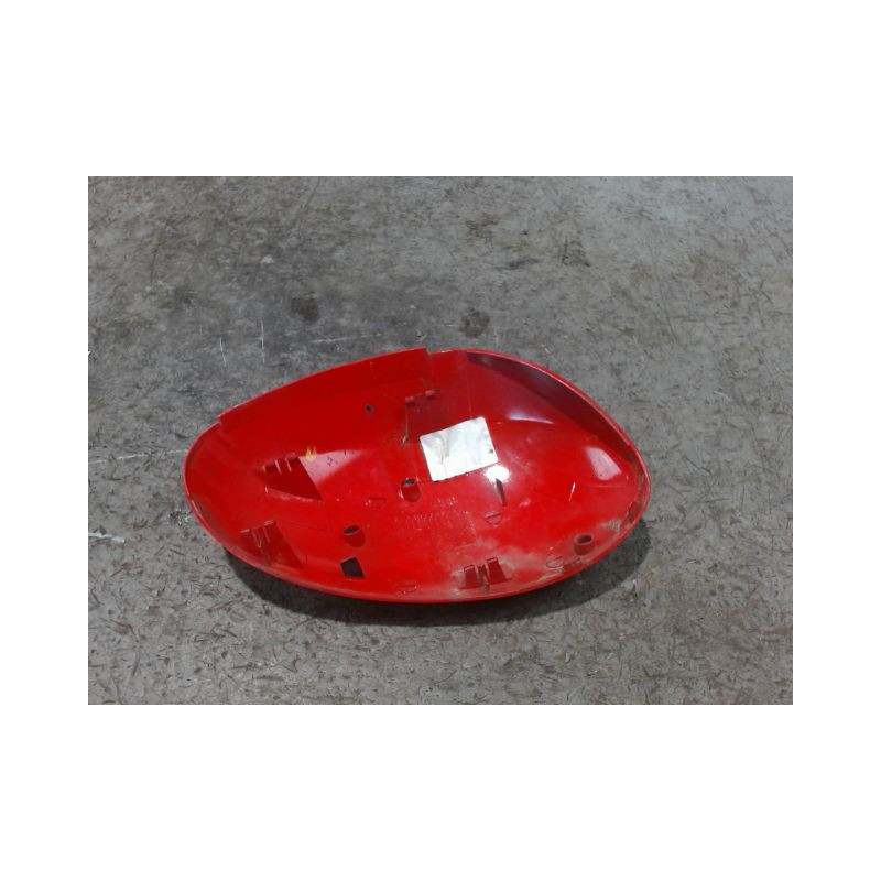 CARENAGE RETROVISEUR EXTERIEUR GAUCHE CITROEN C1 5P