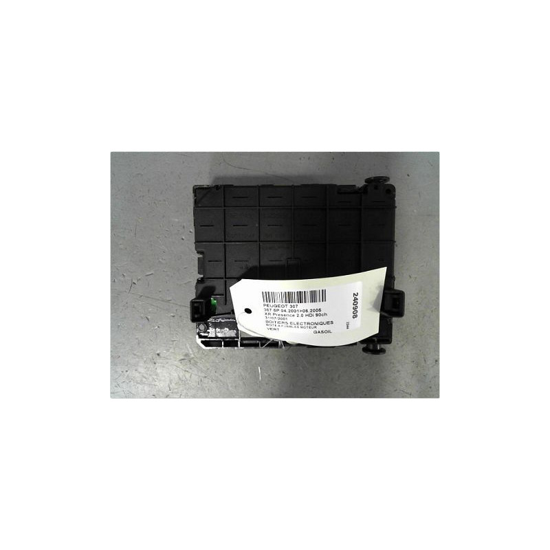 BOITE A FUSIBLES PEUGEOT 307 2001-2005