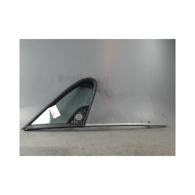GLACE FIXE PORTE AVD PEUGEOT 307 SW 2005-