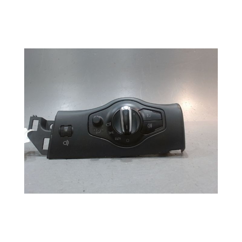 INTERIEUR COMMANDE PHARES AUDI A4